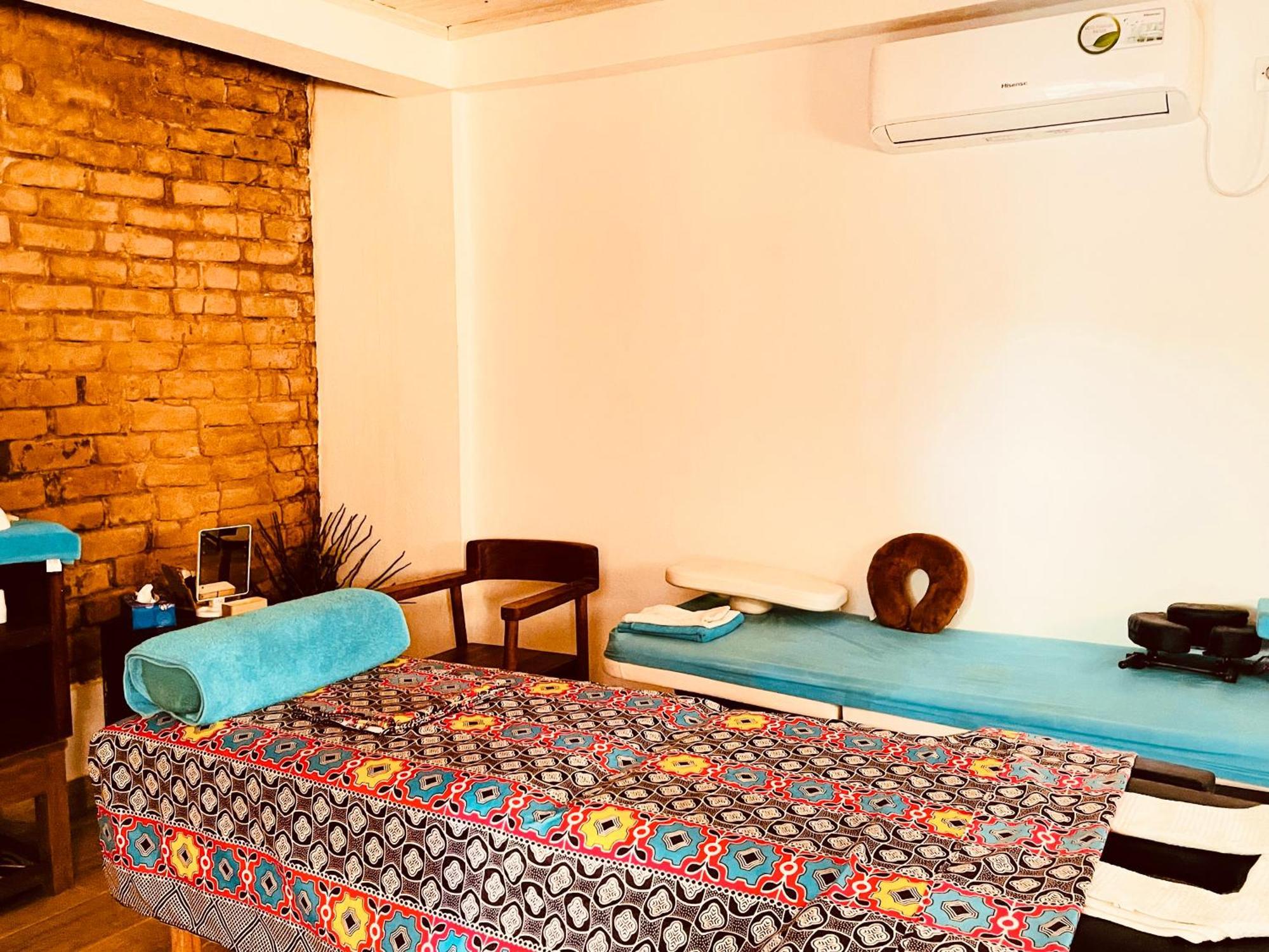 Vovo Telo Lodge Toliara Ngoại thất bức ảnh