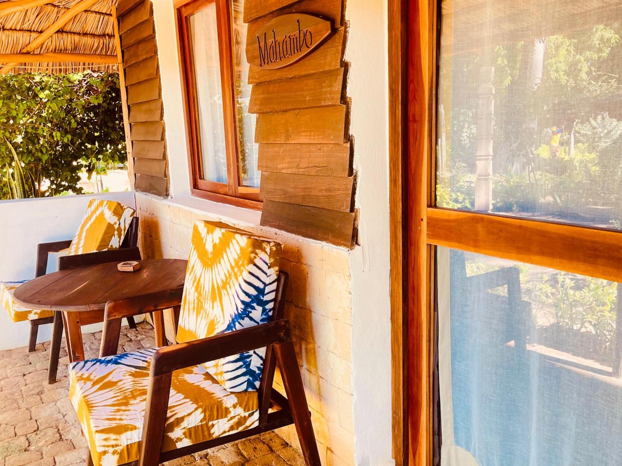 Vovo Telo Lodge Toliara Ngoại thất bức ảnh