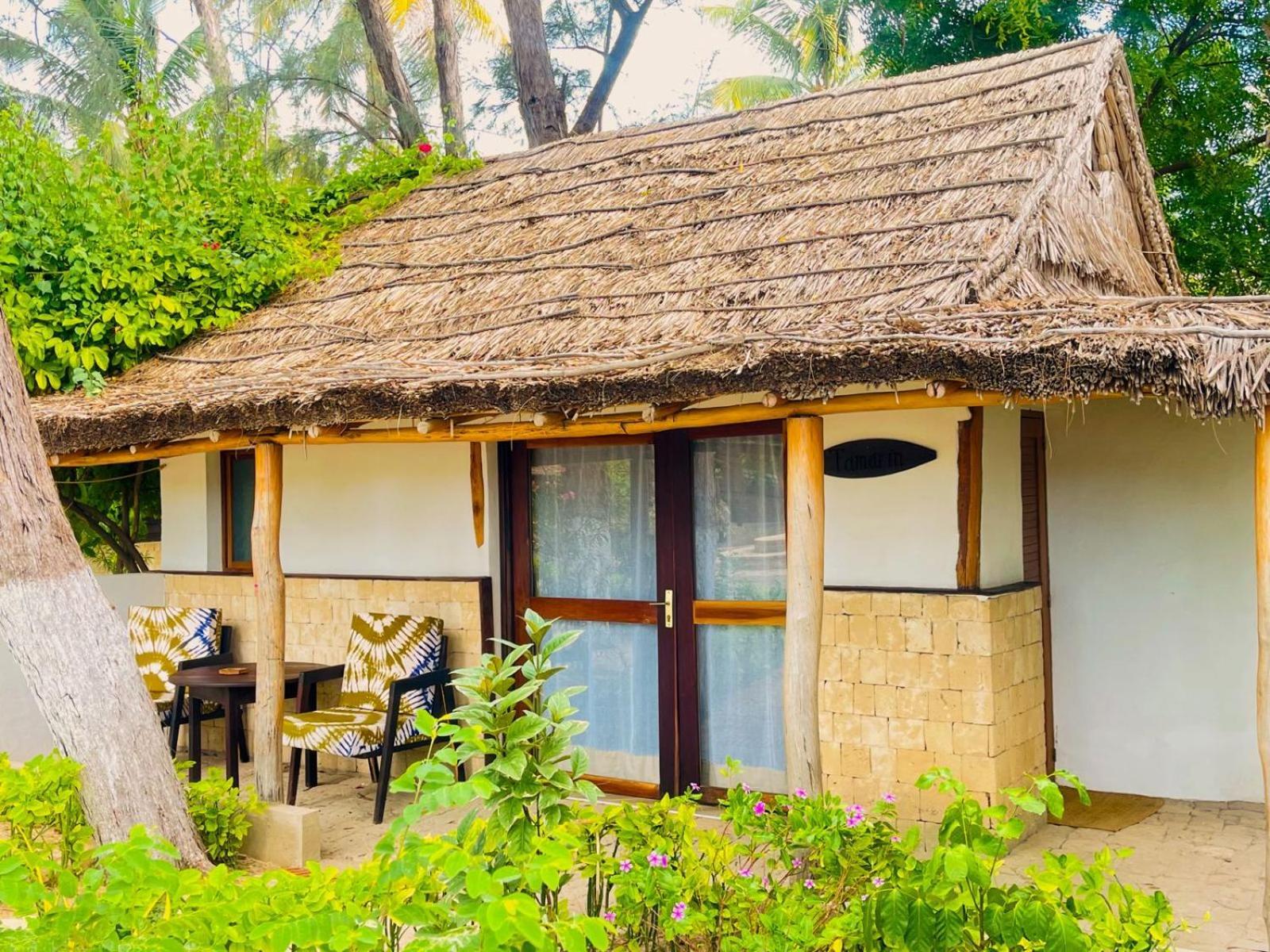 Vovo Telo Lodge Toliara Ngoại thất bức ảnh